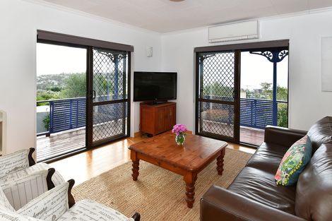 Photo of property in 462a Whangaparaoa Road, Stanmore Bay, Whangaparaoa, 0932