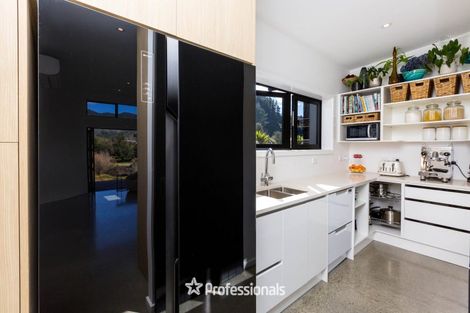 Photo of property in 49 Mount Marua Drive, Maymorn, Upper Hutt, 5018