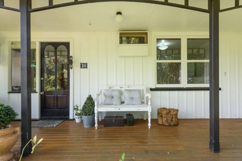 Photo of property in 30 Leinster Avenue, Raumati South, Paraparaumu, 5032