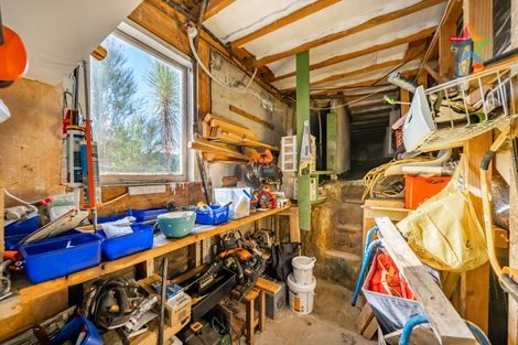 Photo of property in 11 Amundsen Grove, Stokes Valley, Lower Hutt, 5019