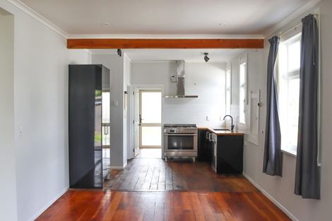 Photo of property in 47 Tuhikaramea Road, Dinsdale, Hamilton, 3204