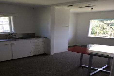 Photo of property in 11 Matipo Road, Mairangi Bay, Auckland, 0630