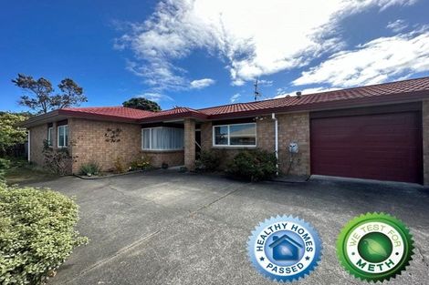 Photo of property in 5 Beachwater Grove, Paraparaumu Beach, Paraparaumu, 5032
