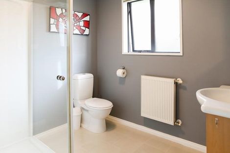 Photo of property in 1 White Hart Lane, Mosgiel, 9024