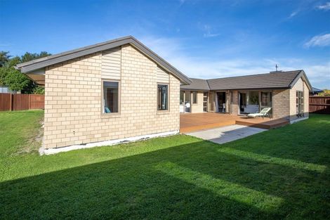 Photo of property in 14 Globe Bay Drive, Templeton, Christchurch, 8042