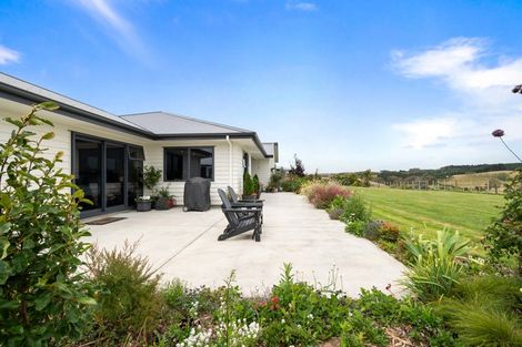 Photo of property in 29 Fry Road, Halcombe, Feilding, 4777