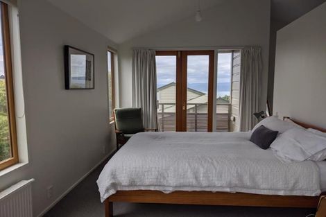 Photo of property in 25 Putnam Street, Northland, Wellington, 6012