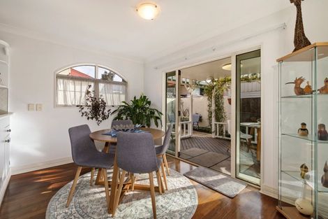 Photo of property in 12b Davey's Place, Arrowtown, 9302