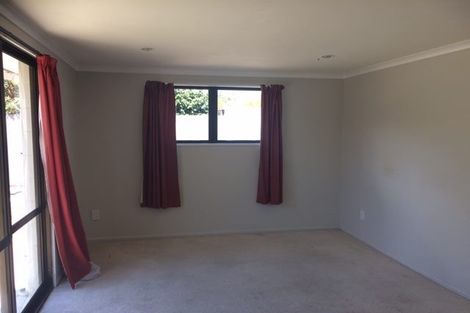 Photo of property in 4 Cicada Place, Hei Hei, Christchurch, 8042