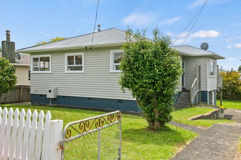 Photo of property in 7 Clyde Street, Ferndale, New Plymouth, 4310