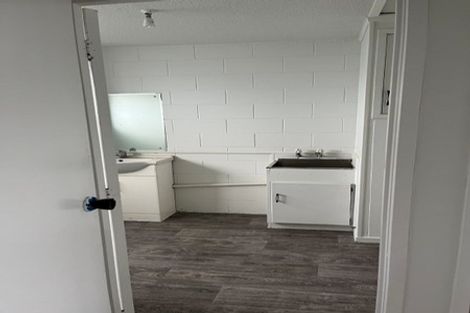 Photo of property in 2/48 Avenue Road, Otahuhu, Auckland, 1062