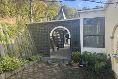Photo of property in 454a Stokes Valley Road, Stokes Valley, Lower Hutt, 5019