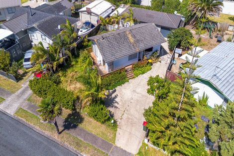 Photo of property in 36 Reelick Avenue, Pakuranga Heights, Auckland, 2010