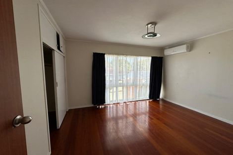 Photo of property in 89 Gossamer Drive, Pakuranga Heights, Auckland, 2010