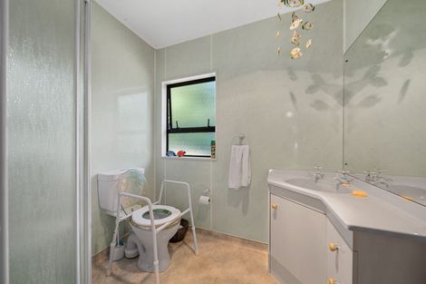 Photo of property in 20-22 King Street, Carterton, 5713