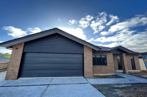 Photo of property in 31a Leathem Crescent, Pokeno, 2402
