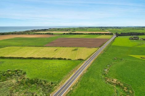Photo of property in 2604 South Road, Otakeho, Hawera, 4678