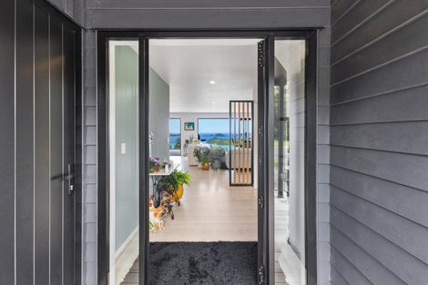 Photo of property in 255 Paroa Bay Road, Russell, 0272