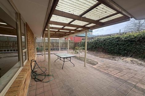 Photo of property in 1 Swanson Oaks, Swanson, Auckland, 0612