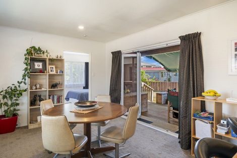 Photo of property in 34 Whitworth Road, Utuhina, Rotorua, 3015