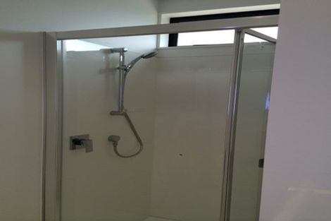 Photo of property in 34 House Avenue, Mangere Bridge, Auckland, 2022