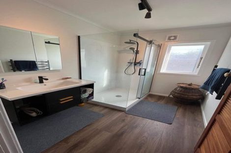 Photo of property in 3 Huia Street, Foxton Beach, Foxton, 4815