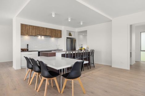 Photo of property in 15 Magnolia Tree Way, Kerikeri, 0294