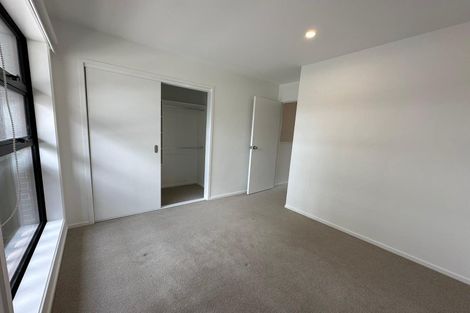 Photo of property in 54 Rauemi Way, Te Atatu South, Auckland, 0610