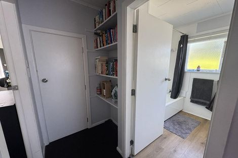 Photo of property in 1/54 Martin Street, Wallaceville, Upper Hutt, 5018