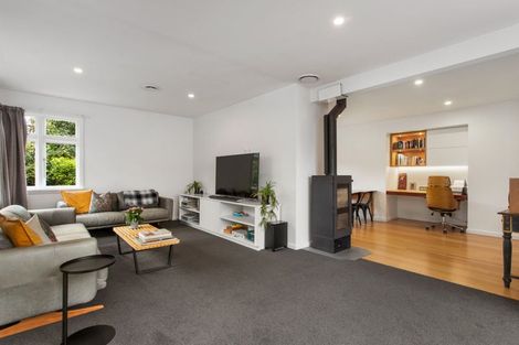 Photo of property in 98 Hamilton Avenue, Ilam, Christchurch, 8041