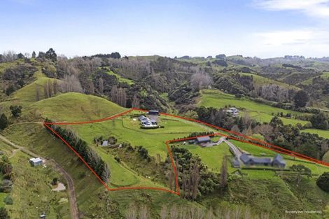 Photo of property in 1030d Valley Road, Ashhurst, 4884