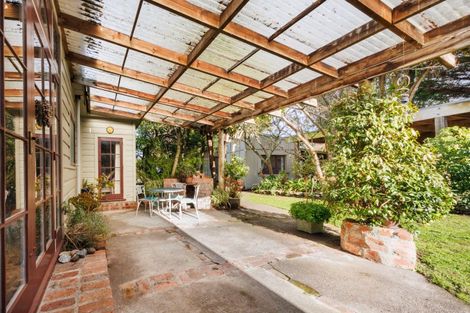 Photo of property in 34 Pirinoa Street, Feilding, 4702