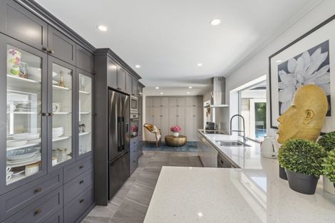 Photo of property in 9 Seymour Road, Mellons Bay, Auckland, 2014