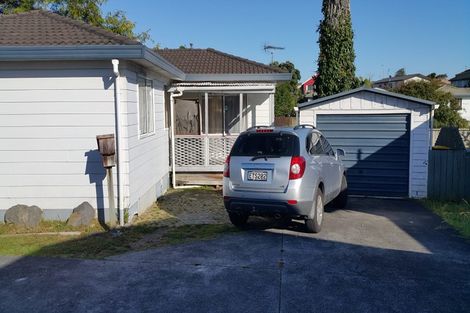 Photo of property in 1/5 Myna Place, Weymouth, Auckland, 2103