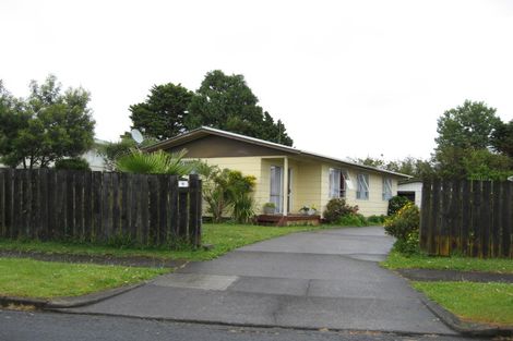 Photo of property in 6 Duke Avenue, Pukekohe, 2120