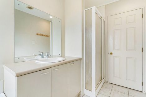 Photo of property in 1/62 Alicia Road, Somerville, Auckland, 2014