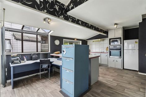 Photo of property in 1/15 Gwenand Place, Botany Downs, Auckland, 2010