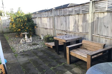 Photo of property in 1/5 Brighton Road, Kensington, Whangarei, 0112