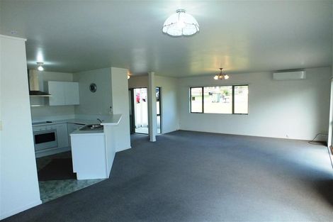 Photo of property in 1/1 Langton Road, Stanmore Bay, Whangaparaoa, 0932