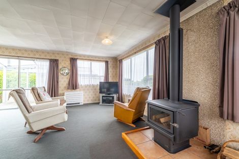 Photo of property in 22 Avenue Road, West End, Timaru, 7910