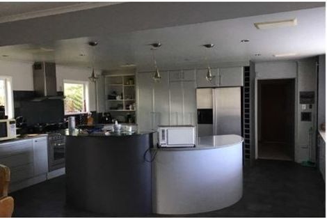 Photo of property in 18 Shetland Street, Glen Eden, Auckland, 0602