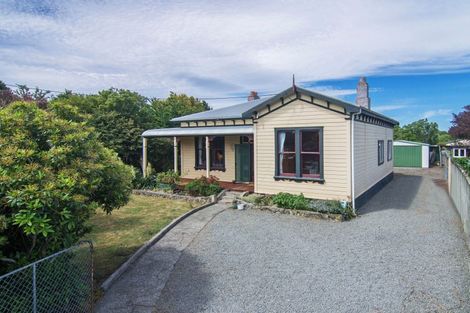 Photo of property in 43 Rhodes Street, Carterton, 5713
