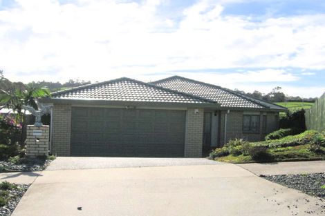 Photo of property in 5 Meridian Court, Oteha, Auckland, 0632