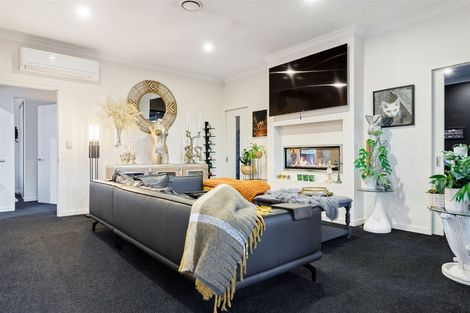 Photo of property in 11 Murfitt Street, Pegasus, 7612