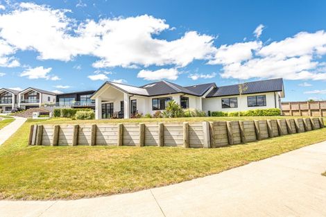Photo of property in 36 Tirimoana Place, Otamatea, Whanganui, 4501