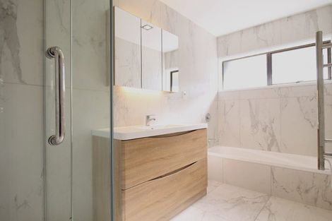 Photo of property in 116 Porritt Avenue, Chatswood, Auckland, 0626