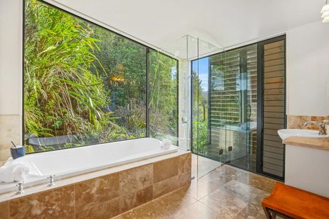 Photo of property in 24 Whakamoenga Point, Acacia Bay, Taupo, 3385