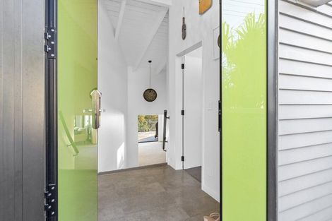 Photo of property in 12a Ridge Lane, New Plymouth, 4310