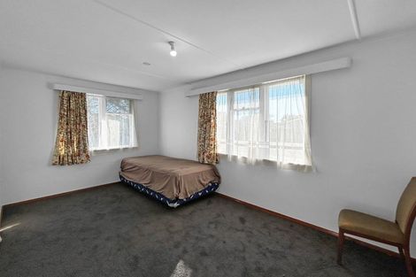 Photo of property in 14 Belfast Place, Roslyn, Palmerston North, 4414