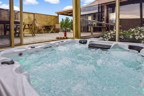 Photo of property in 84 Derretts Road, Hororata, Darfield, 7572